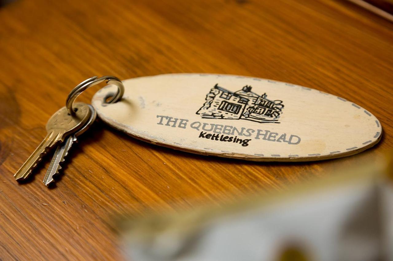 The Queens Head Kettlesing Harrogate Bagian luar foto