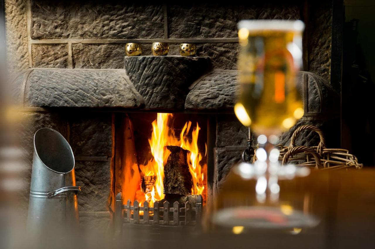 The Queens Head Kettlesing Harrogate Bagian luar foto
